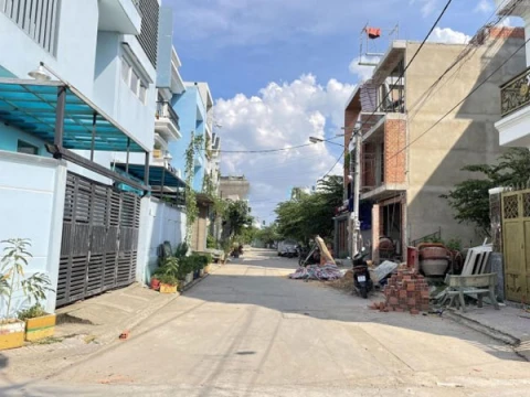 Thuê nhà nguyên căn Quận 12 ở khu vực nào an toàn, thuận tiện?
